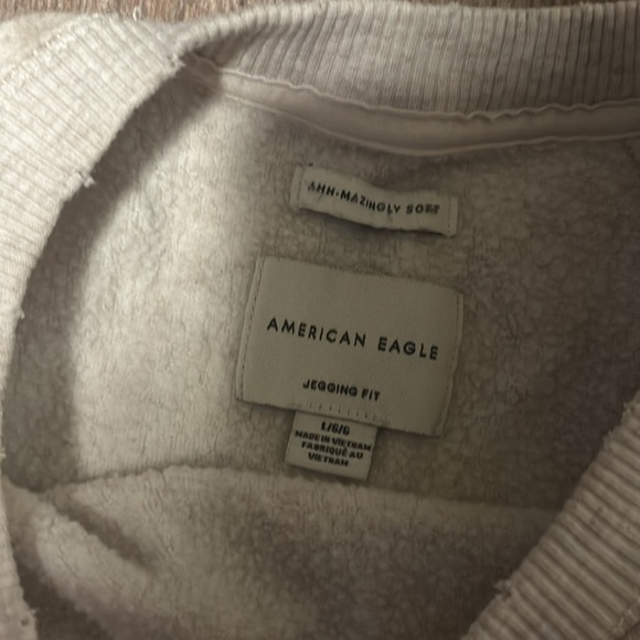 American Eagle camo sweatshirt - Picture 2 of 4